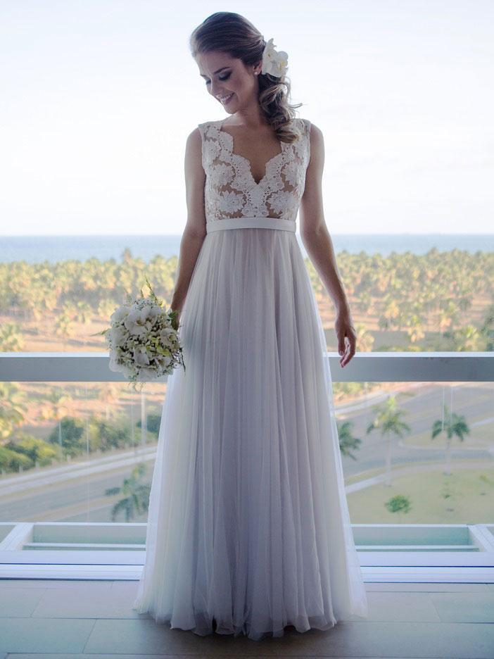 A-Line V-Neck Vintage Lace Top Tulle Skirt Beach Wedding Dresses APD2879 A-Line V-Neck Vintage Lace Top Tulle Skirt Beach Wedding Dresses APD2879