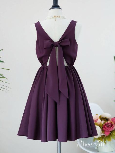 fitted lace wedding dress A-line 3/4 Sheer Sleeves Knee Length Satin Homecoming Dress – Angrila