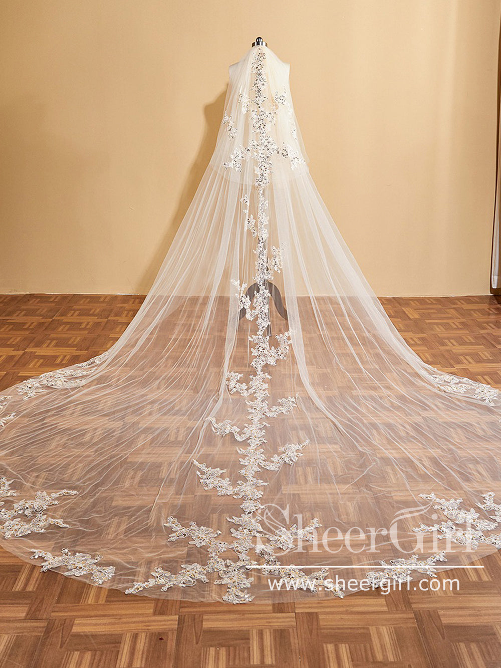 Luxury Sequins Lace Cathedral Train Veil Bridal Veil Wedding Veil