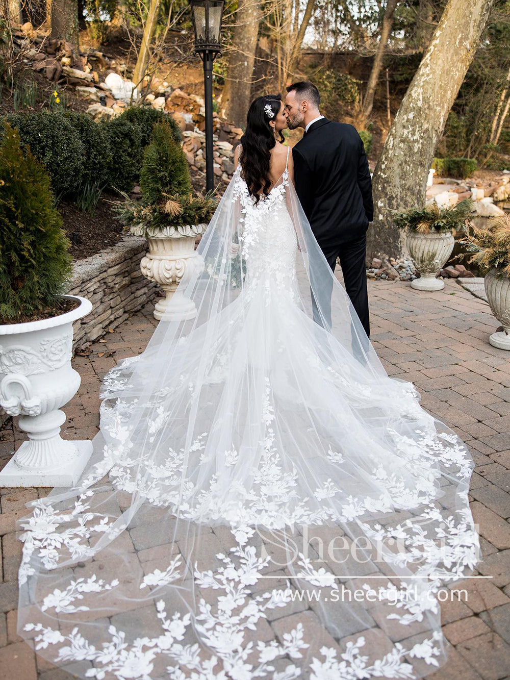 Non-traditional Wedding Veil Floral Lace Cathedral Veil Bridal Veil ACC1178 Non-traditional Wedding Veil Floral Lace Cathedral Veil Bridal Veil ACC1178