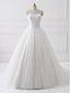 A-line krajkový živůtek tyl bez ramínek Jednoduché svatební šaty s kaplovým vlakem SWD0017 