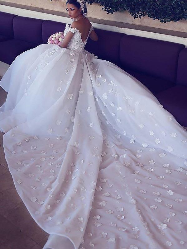 Off the Shoulder Vintage Wedding Dresses Lace Applique Plus Size Wedding Dress AWD1076 Off the Shoulder Vintage Wedding Dresses Lace Applique Plus Size Wedding Dress AWD1076