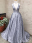 Jednoduché stříbrné dlouhé plesové šaty s výstřihem do V Plesové šaty velké velikosti ARD1963