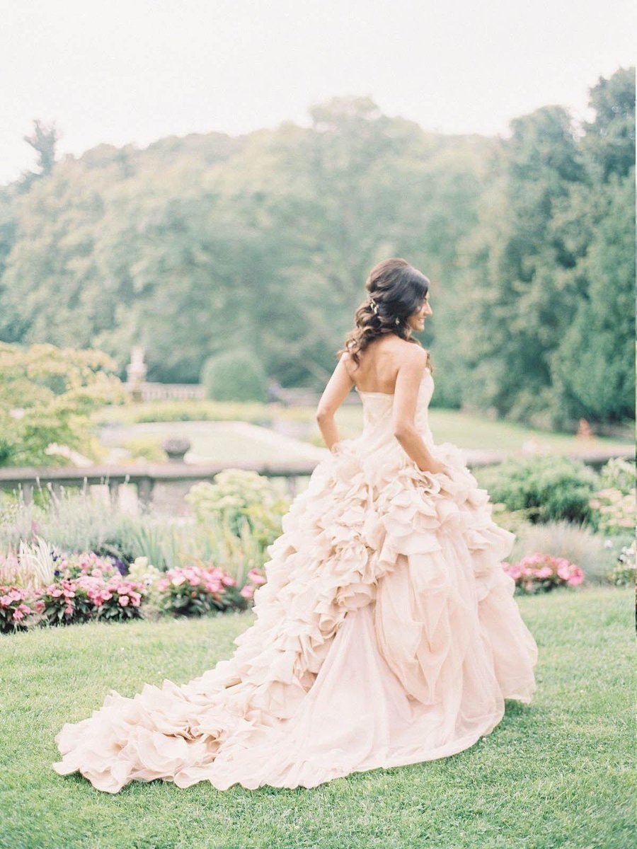 Strapless Blush Pink Ball Gown Wedding Dresses Organza Ruffle Wedding Dress AWD1280